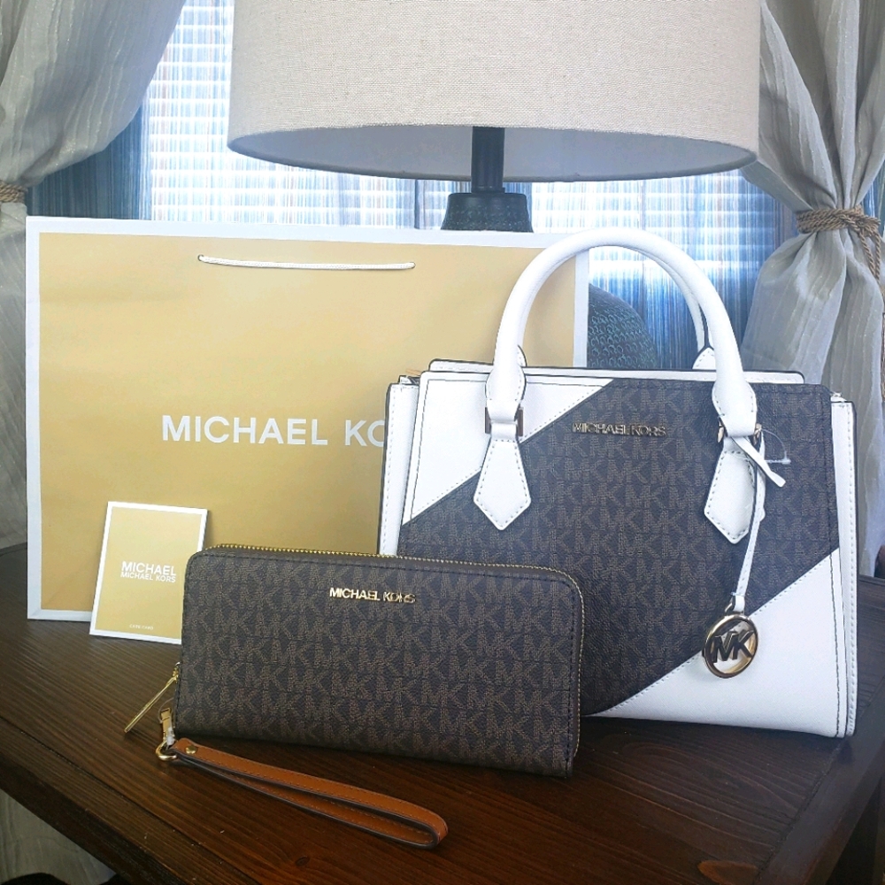 Michael Kors Hope MD Purse with Wallet